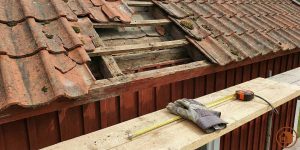 Byta tak vid trasiga takpannor